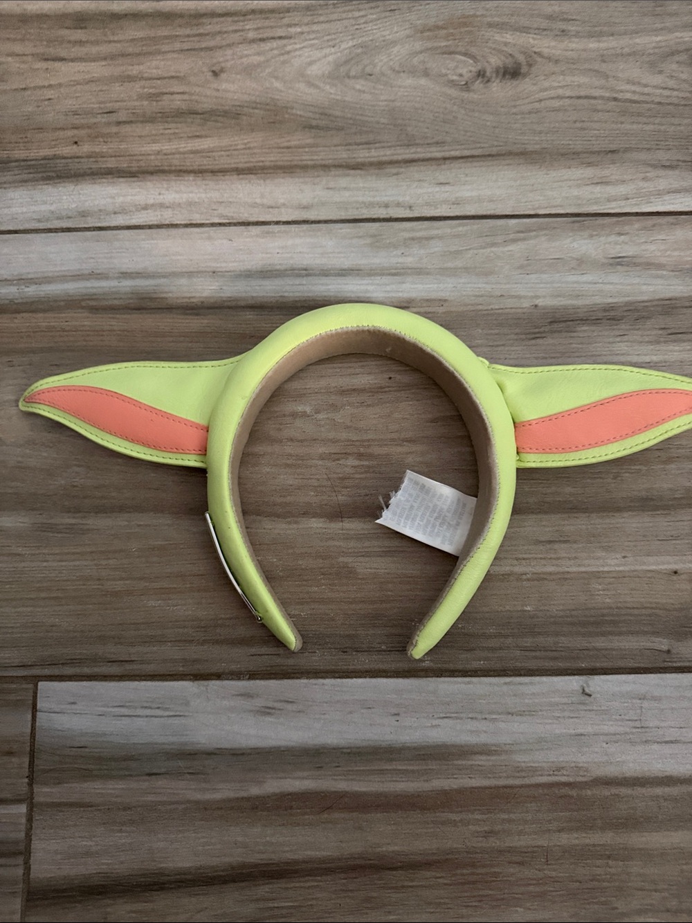 Star Wars Disney X Loungefly neon Green leather Yoda Ear Headband